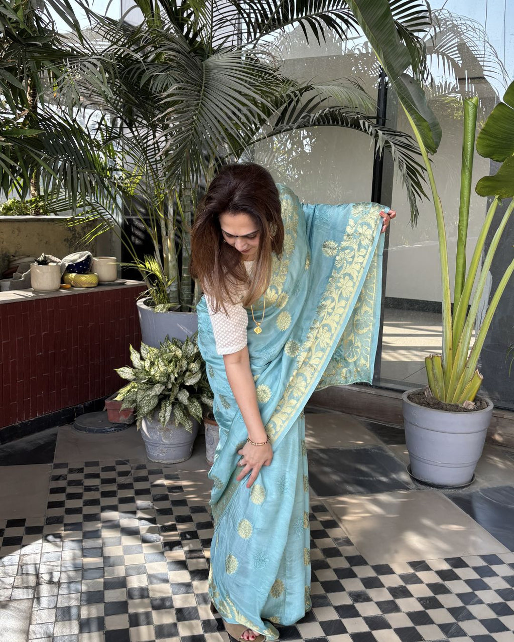 turquoise Chikankari Saree with Blouse | Lucknow Chikankari Gurgaon