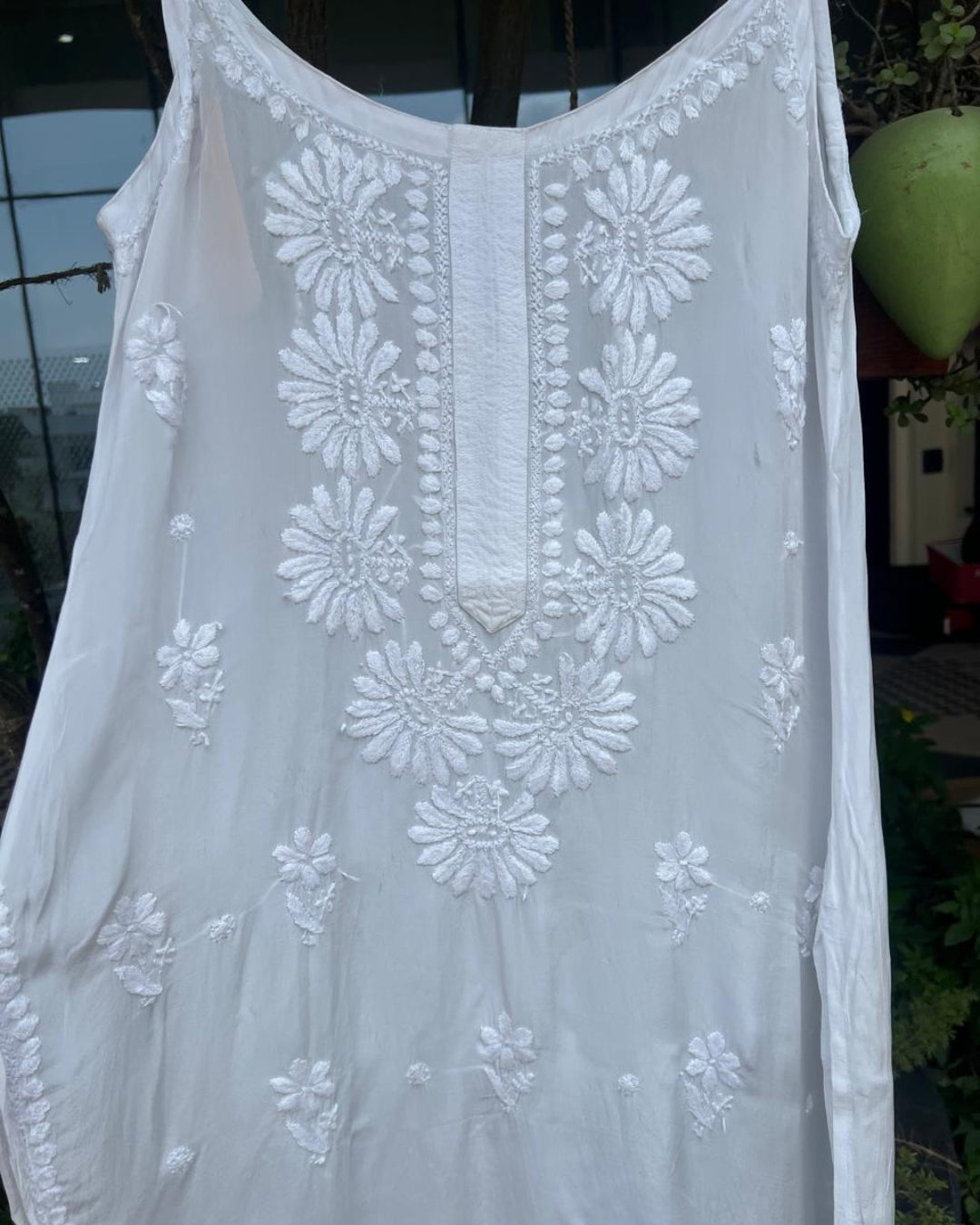 Sleeveless Muslin Chikankari Kurti | Lucknow Chikankari Gurgaon