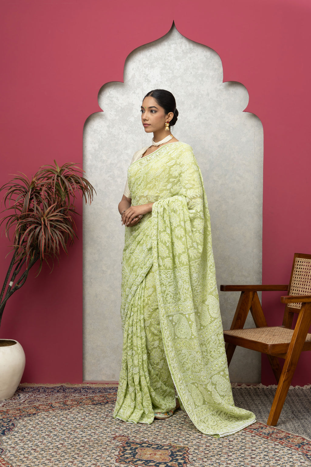 Green Georgette Saree with Matching Blouse – Elegant & Flowing
