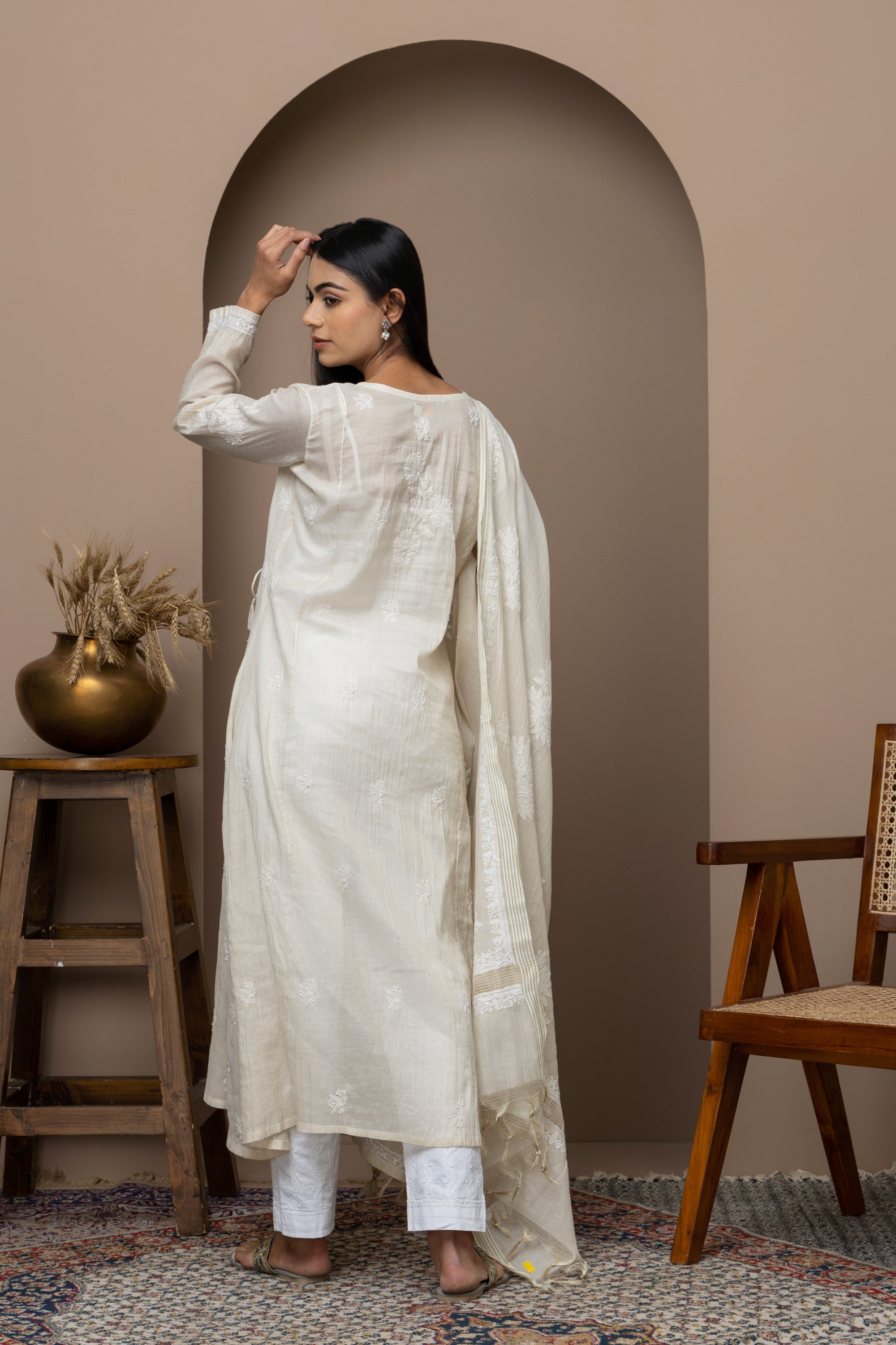 Elegant White Tissue Stitched Kurti