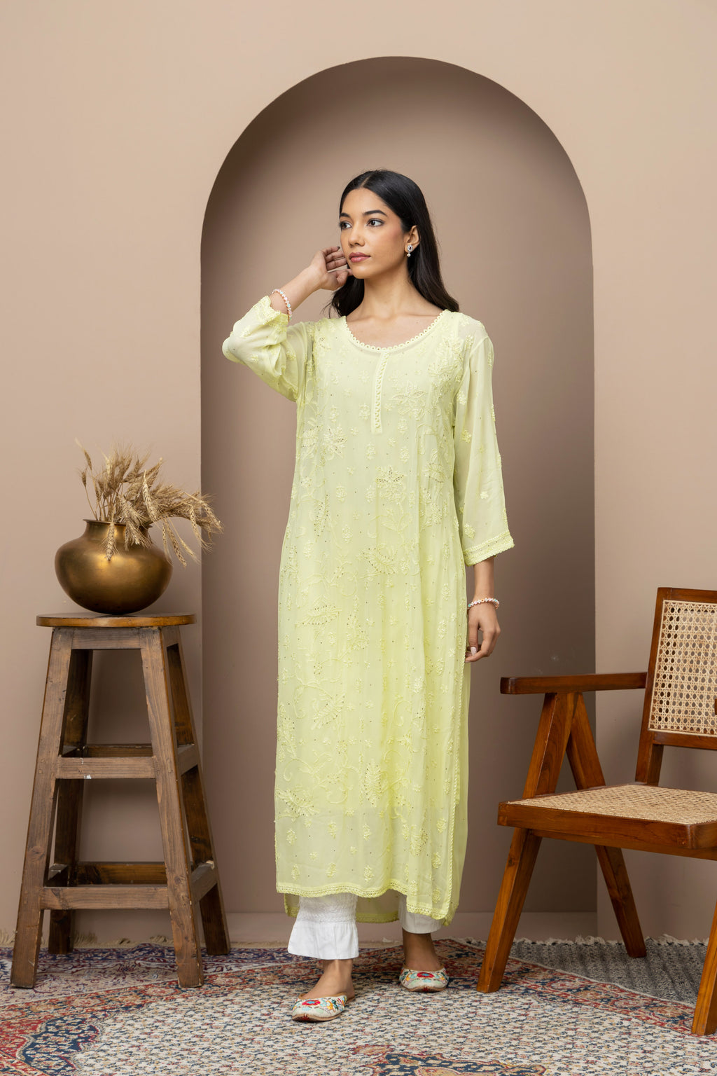Elegant Green Loop Kurti with Chikankari Detailing – Stylish Long Ethnic Wear for Women