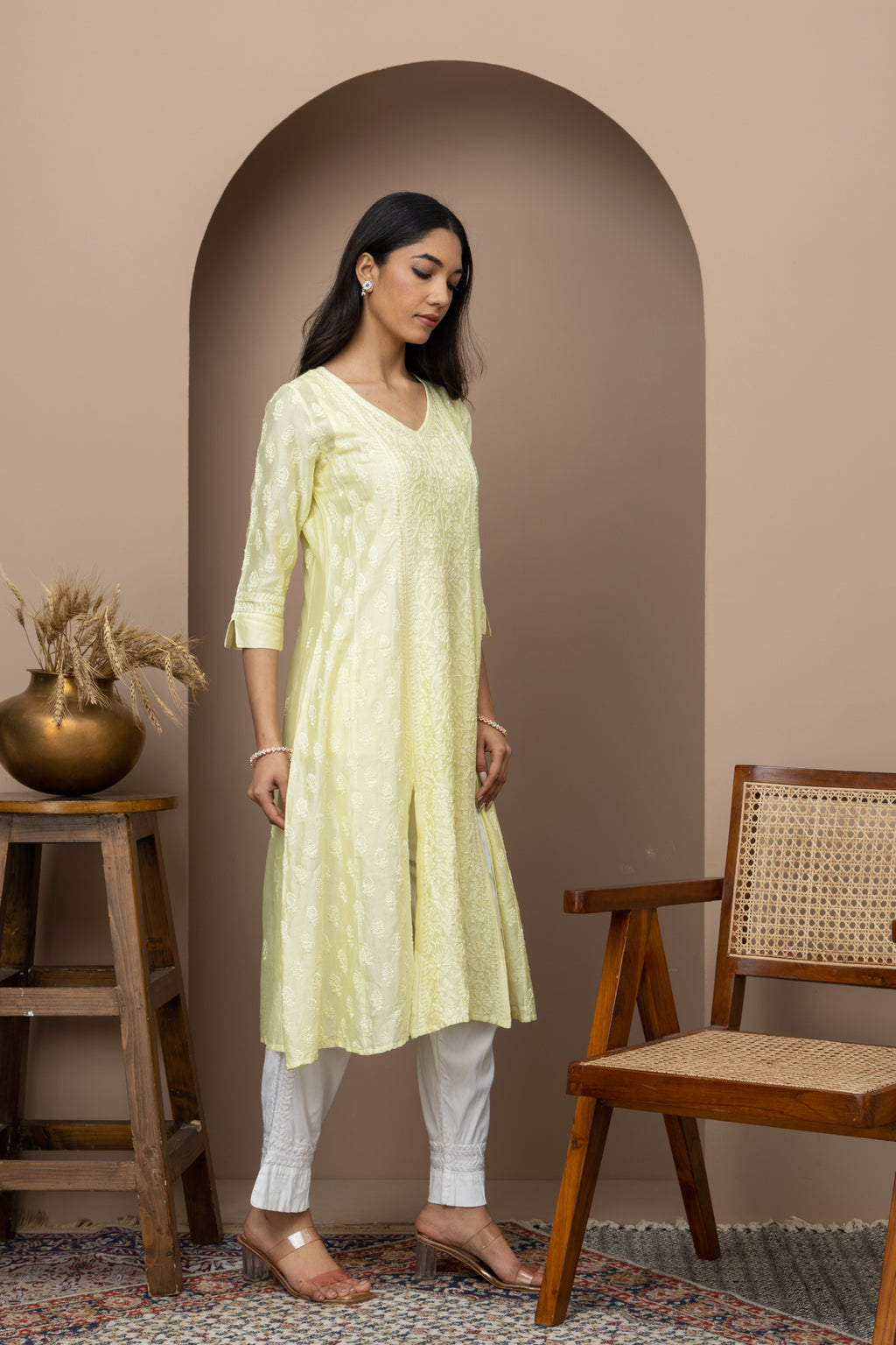 Pastel Yellow Chikankari Cotton Kurti – Elegant Handcrafted Lucknowi Embroidery