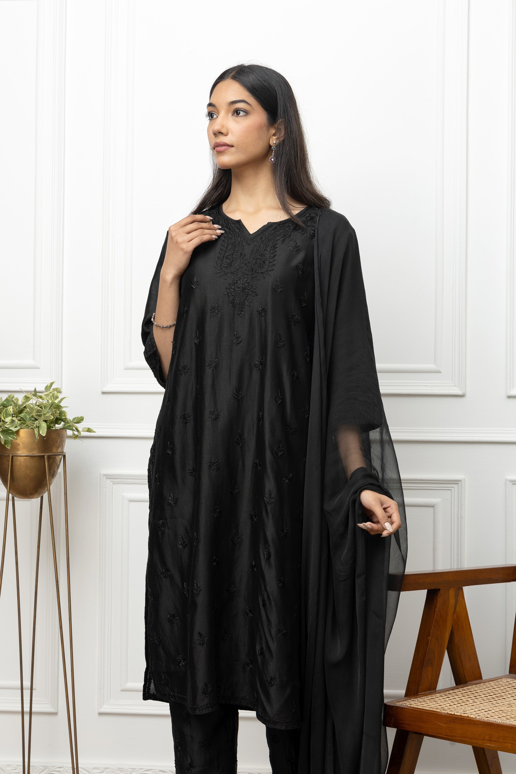 Black Silk Chanderi Full Suit – Timeless Elegance & Sophisticated Grace | House of Nandini