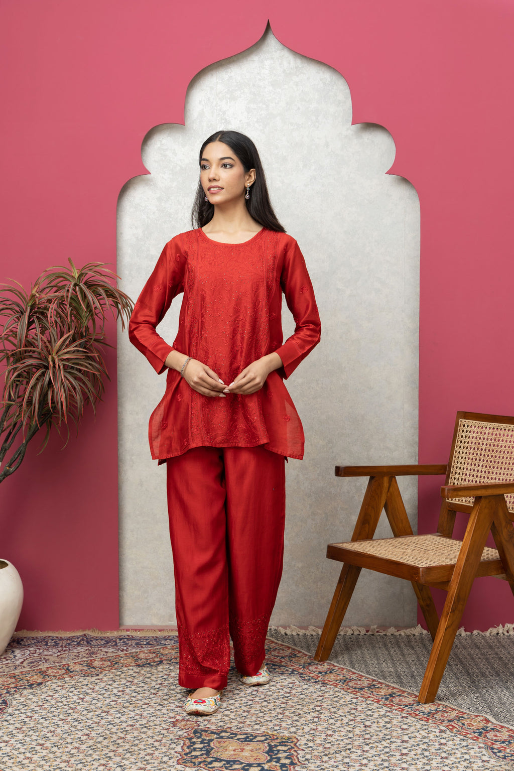 Red Chanderi Silk Kurti with Pant – Festive Elegance