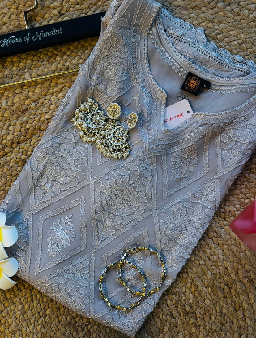 Peach Tone-on-Tone Chikankari Stitched Short Kurti (Size 42) – Elegant Handcrafted Ethnic Wear