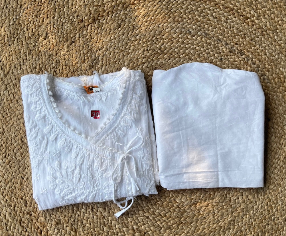 White Kurta Pant Set for Girls (13–14 Years) – Elegant, Comfortable & Timeless Ethnic Wear